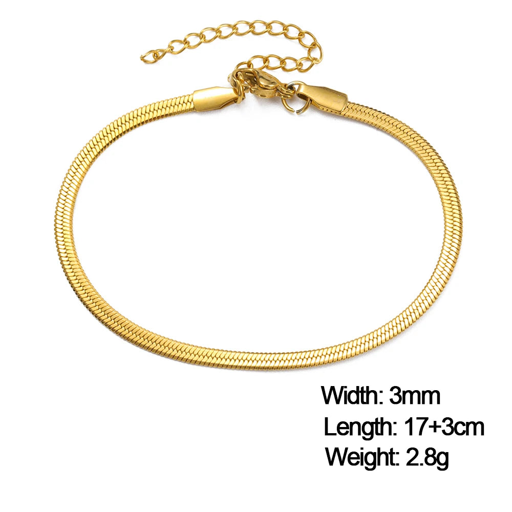 Bracelet Velora – Chaîne Dorée Twist

Bracelet moderne en acier inoxydable couleur or au design chaîne torsadée élégant. Un bijou minimaliste et tendance, parfait pour sublimer vos tenues au quotidien ou lors d’occa